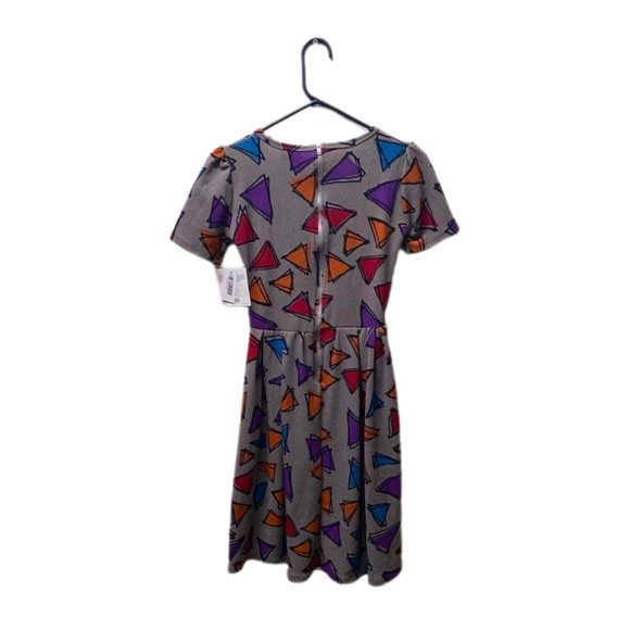 Lula Roe Gray Short-sleeve Amelia Dress with Multicolor Triangles, XXS, NWT - Picture 4 of 6